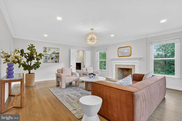 1179 BALLANTRAE LN, Mclean, VA 22101