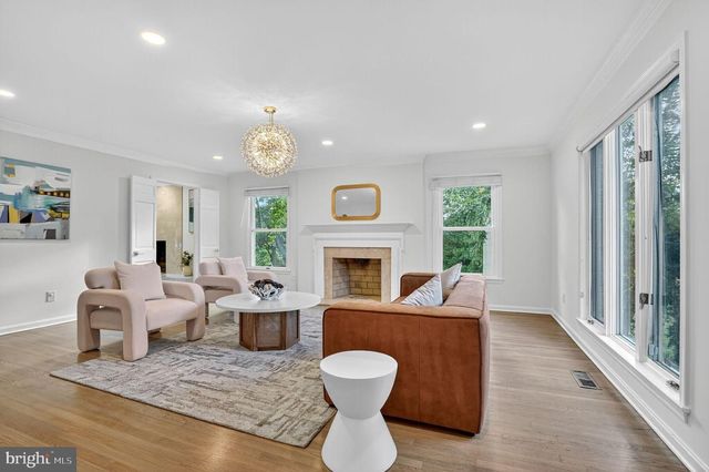 1179 BALLANTRAE LN, Mclean, VA 22101