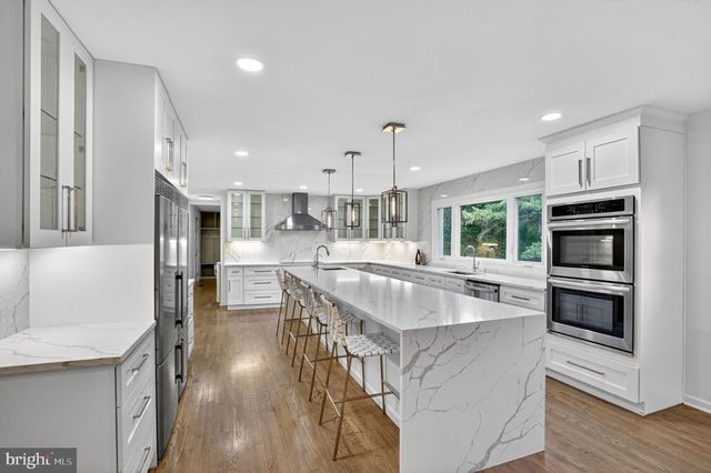 1179 BALLANTRAE LN, Mclean, VA 22101