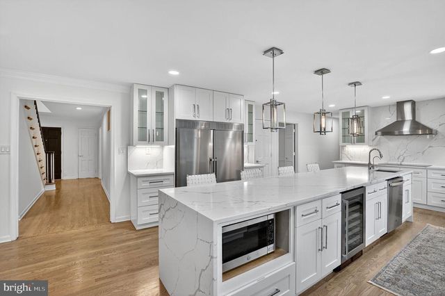 1179 BALLANTRAE LN, Mclean, VA 22101