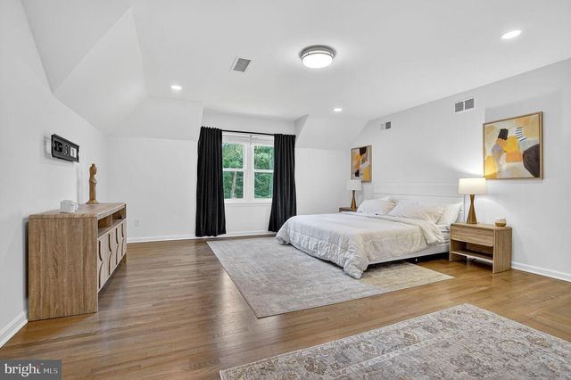 1179 BALLANTRAE LN, Mclean, VA 22101