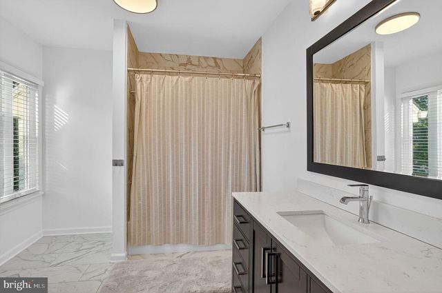 1179 BALLANTRAE LN, Mclean, VA 22101