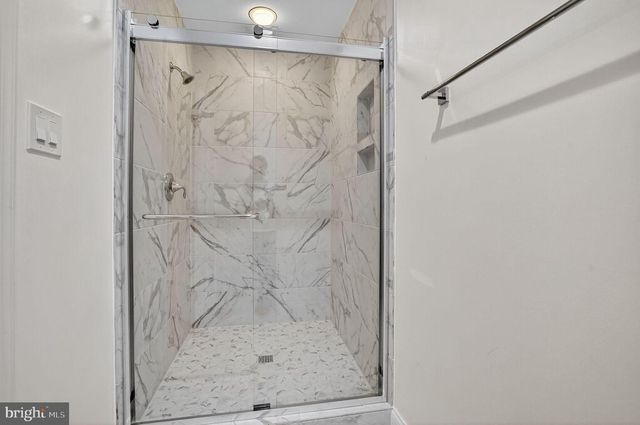 1179 BALLANTRAE LN, Mclean, VA 22101