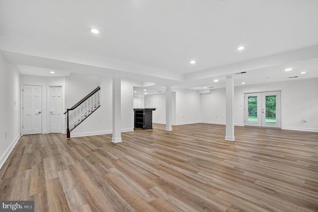 1179 BALLANTRAE LN, Mclean, VA 22101