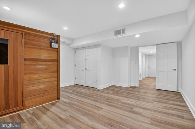 1179 BALLANTRAE LN, Mclean, VA 22101