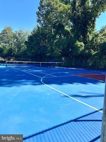 1179 BALLANTRAE LN, Mclean, VA 22101