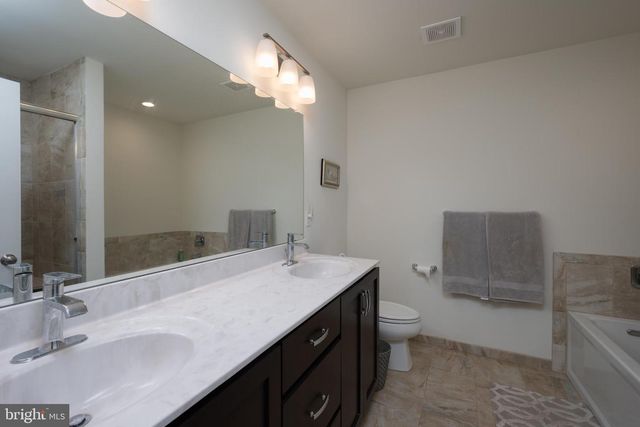 114 HARTZELS LN, Chalfont, PA 18914