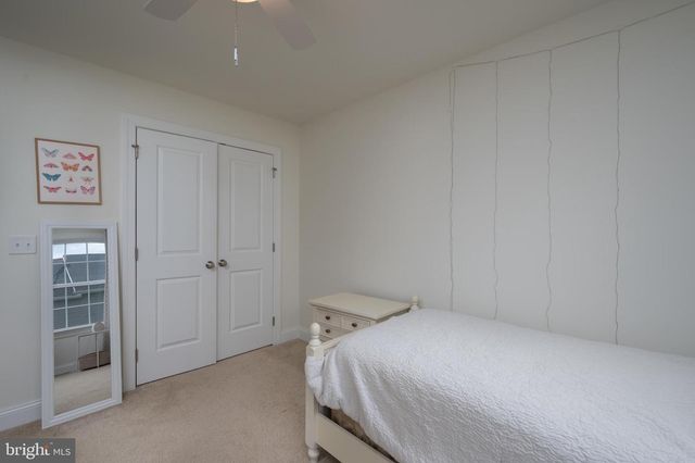 114 HARTZELS LN, Chalfont, PA 18914