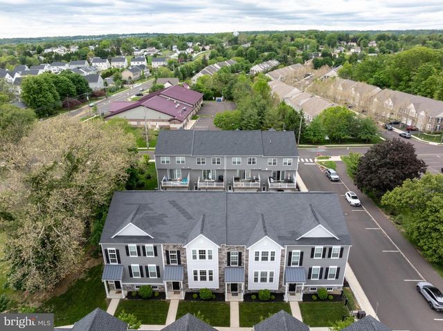114 HARTZELS LN, Chalfont, PA 18914