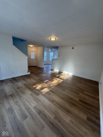 16856 Aulton Drive, Noblesville, IN 46060