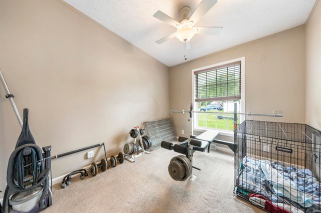 915 E Kentucky Street, Princeton, IN 47670