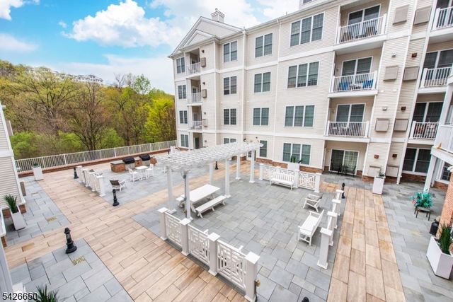 8209 Sanctuary Blvd, Riverdale Boro, NJ 07457