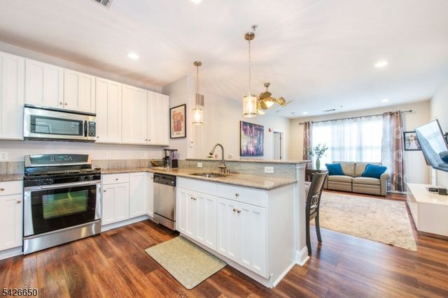 8209 Sanctuary Blvd, Riverdale Boro, NJ 07457