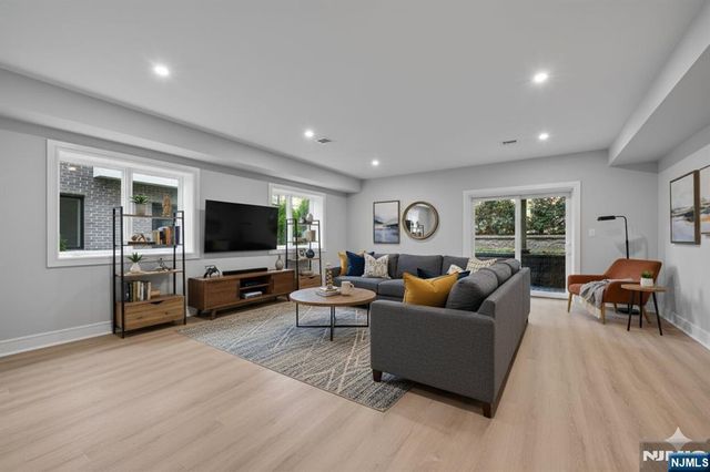 2447 Camner Street, Fort Lee, NJ 07024