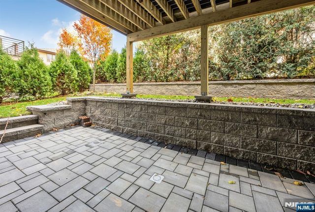 2447 Camner Street, Fort Lee, NJ 07024