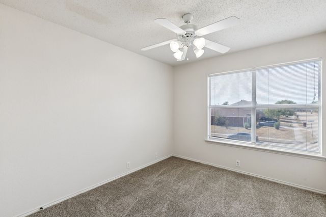 1400 Caleo Drive, Glenn Heights, TX 75154