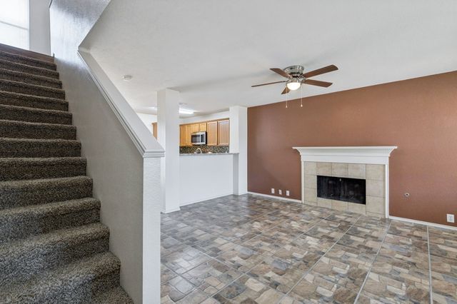 1400 Caleo Drive, Glenn Heights, TX 75154