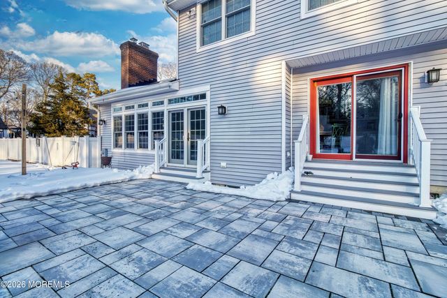 8 Jaywood Manor Drive, Brick, NJ 08724