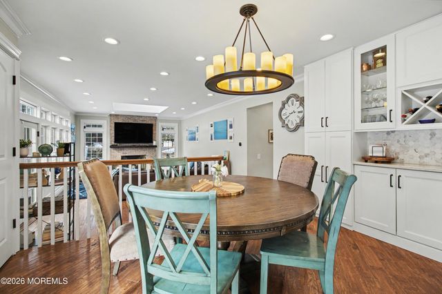 8 Jaywood Manor Drive, Brick, NJ 08724