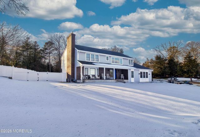 8 Jaywood Manor Drive, Brick, NJ 08724