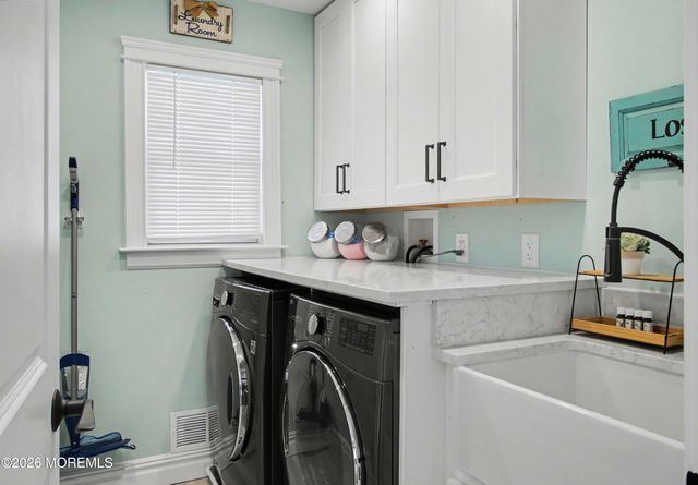 8 Jaywood Manor Drive, Brick, NJ 08724