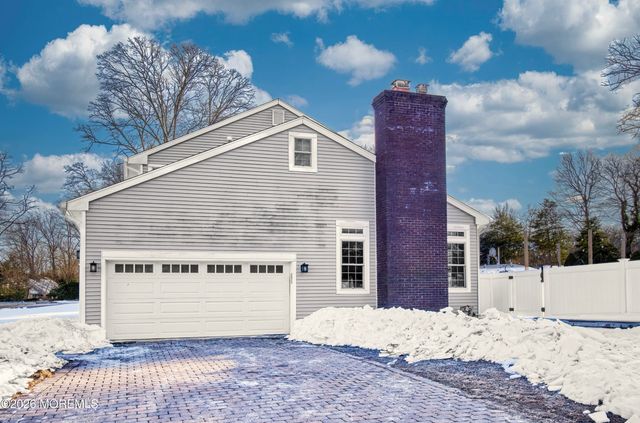 8 Jaywood Manor Drive, Brick, NJ 08724