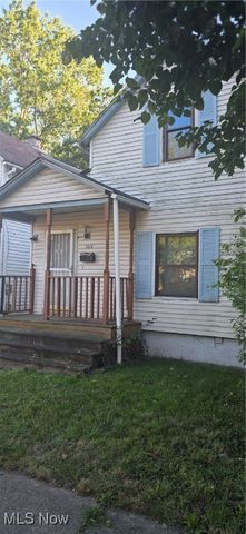 564 W Hopocan Avenue, Barberton, OH 44203
