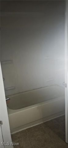 564 W Hopocan Avenue, Barberton, OH 44203