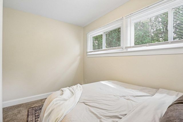 W73N917 London COURT, Cedarburg, WI 53012