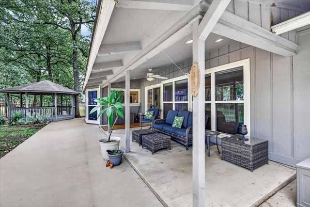 127 Pinnacle Club Drive, Mabank, TX 75156