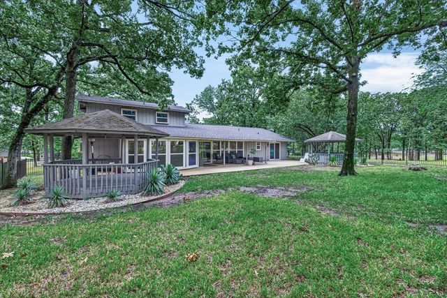 127 Pinnacle Club Drive, Mabank, TX 75156
