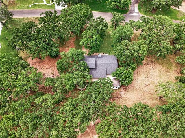 127 Pinnacle Club Drive, Mabank, TX 75156