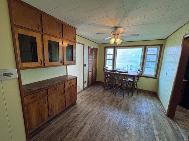 206 N Chicago Street, Royal Center, IN 46978