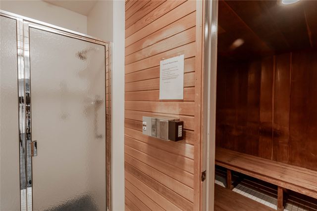 3131 Fleur Drive 506, Des Moines, IA 50321