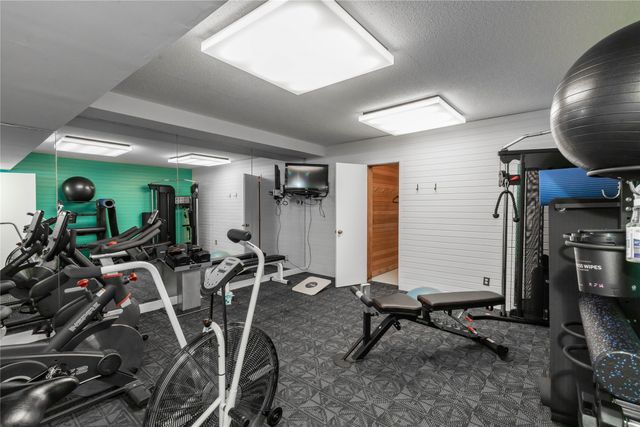 3131 Fleur Drive 506, Des Moines, IA 50321