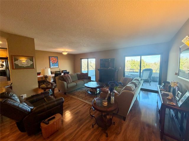 3131 Fleur Drive 506, Des Moines, IA 50321