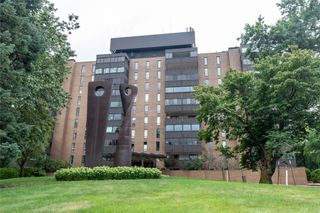 3131 Fleur Drive 506, Des Moines, IA 50321