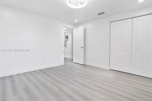 10207 Sunrise Lakes Blvd 204, Sunrise, FL 33322