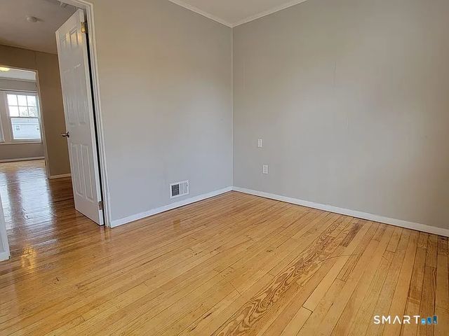 71 White Street, West Haven, CT 06516