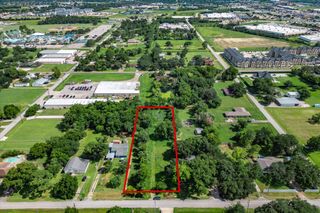 703 North Road, Baytown, TX 77521