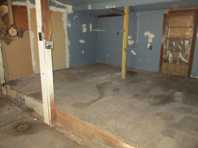 2067 Nokomis Avenue, Saint Paul, MN 55119