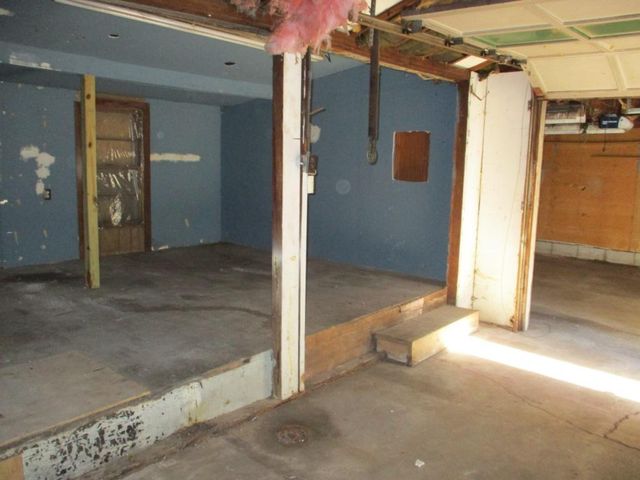 2067 Nokomis Avenue, Saint Paul, MN 55119