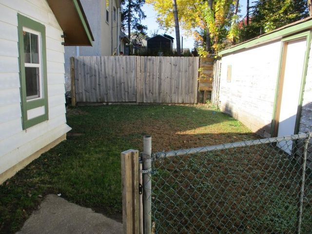 2067 Nokomis Avenue, Saint Paul, MN 55119