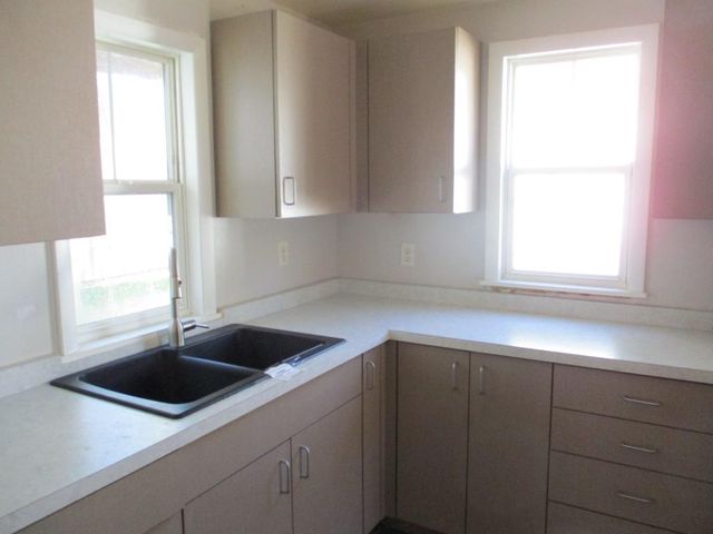 2067 Nokomis Avenue, Saint Paul, MN 55119