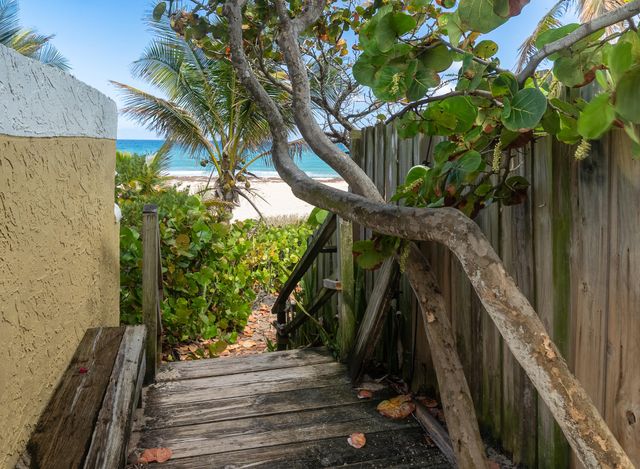 205 Coral Road 1, Boynton Beach, FL 33435