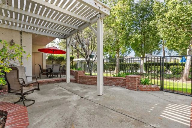 24436 Hampton Drive C, Valencia, CA 91355