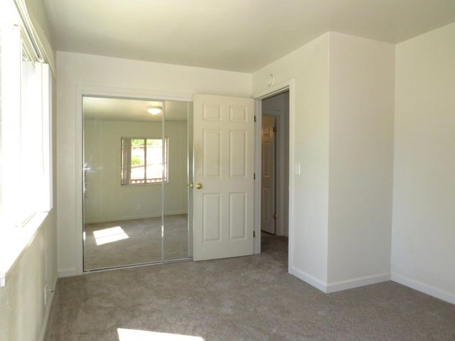 19245 Geisendorfer Rd, Applegate, CA 95703