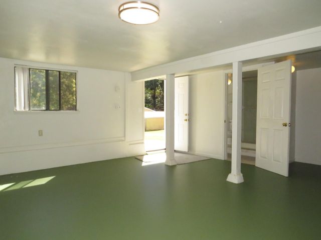19245 Geisendorfer Rd, Applegate, CA 95703