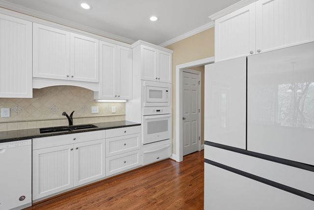 33 Kingfisher Point, Big Canoe, GA 30143