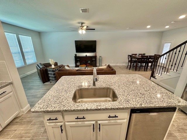 6004 Bursey Road, Watauga, TX 76148